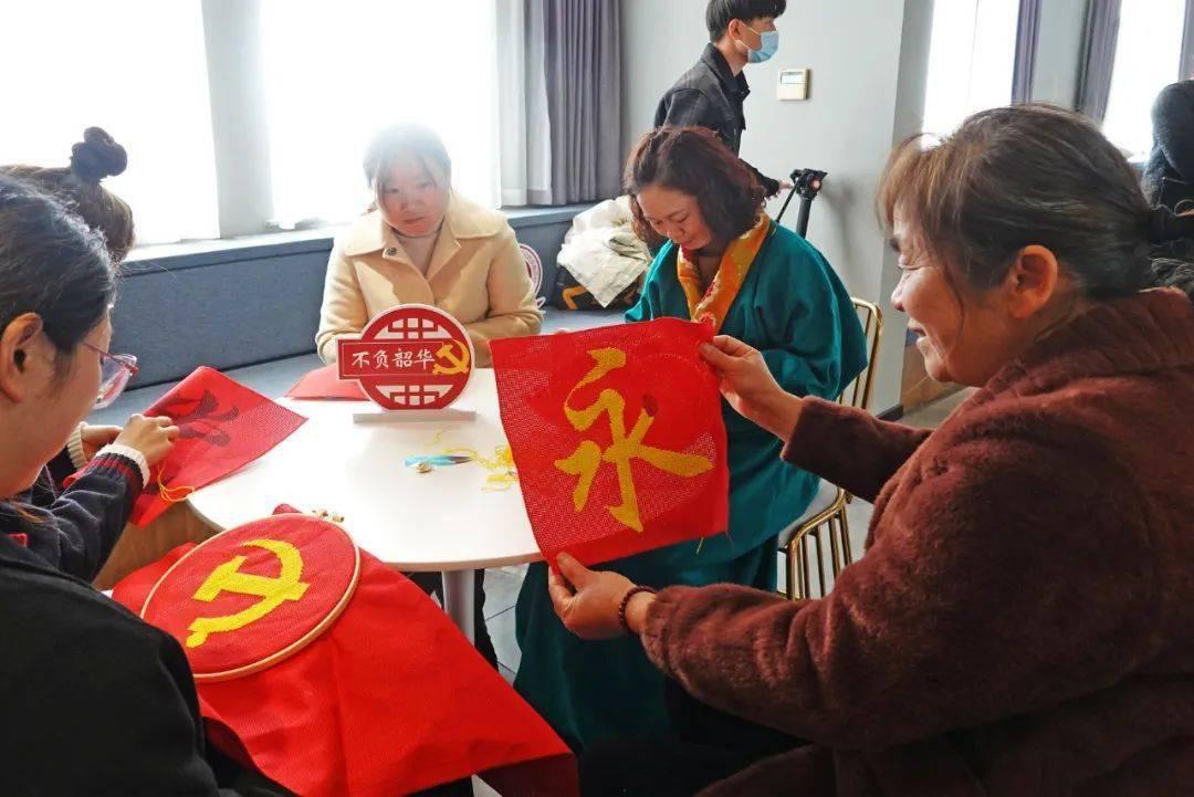 三毛为什么要结束自己的生命?游戏画面