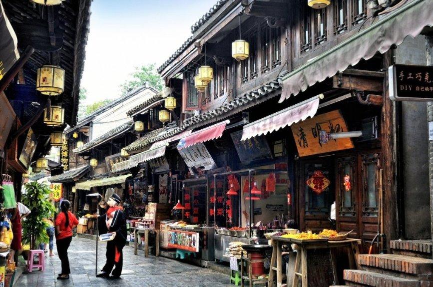 关于最懒大学生两周不收裤子的介绍。游戏画面